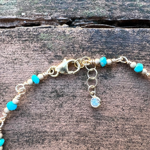 Handmade Natural Arizona Turquoise Bracelet Handcrafted 14k Yellow Gold Filled - Picture 4 of 10